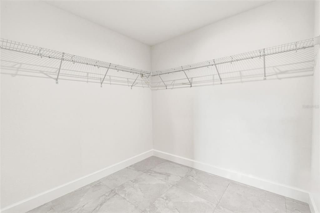 Active With Contract: $459,000 (3 beds, 2 baths, 1685 Square Feet)