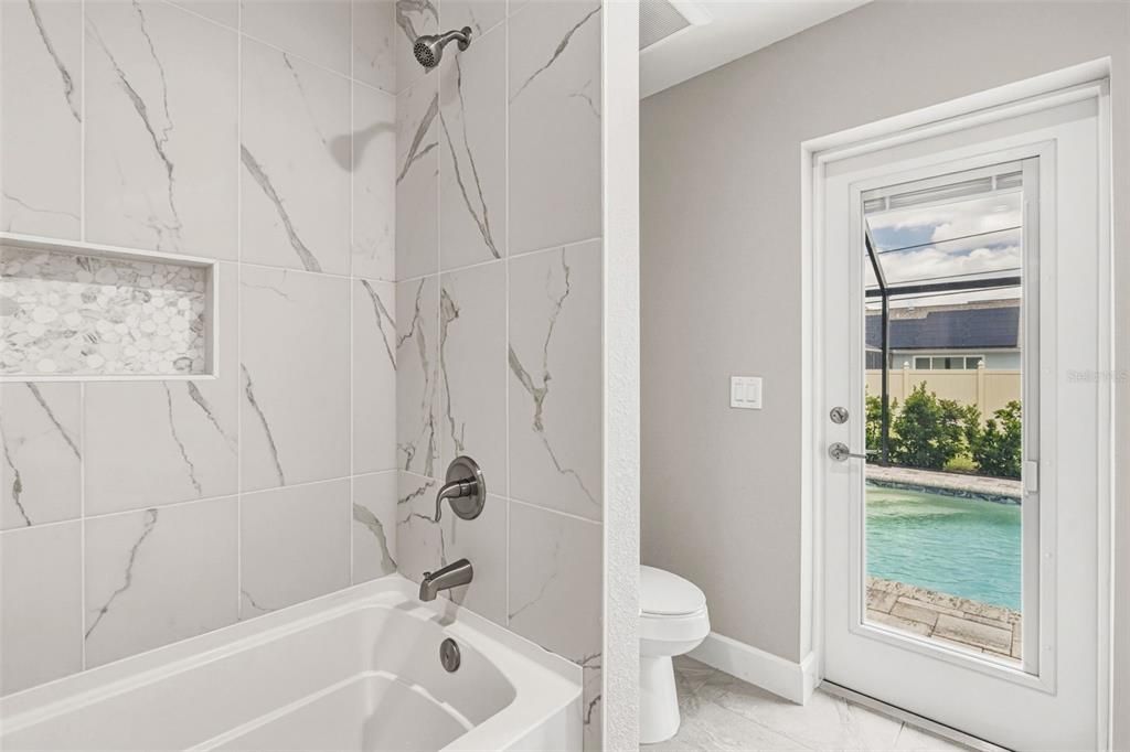 Active With Contract: $459,000 (3 beds, 2 baths, 1685 Square Feet)