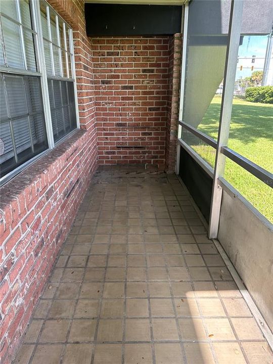For Rent: $1,500 (2 beds, 2 baths, 970 Square Feet)