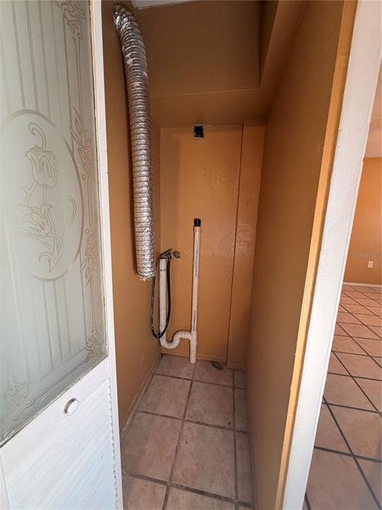 For Rent: $1,500 (2 beds, 2 baths, 970 Square Feet)