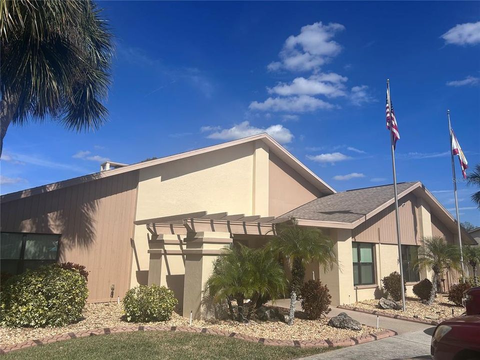 Active With Contract: $1,400 (2 beds, 2 baths, 1094 Square Feet)