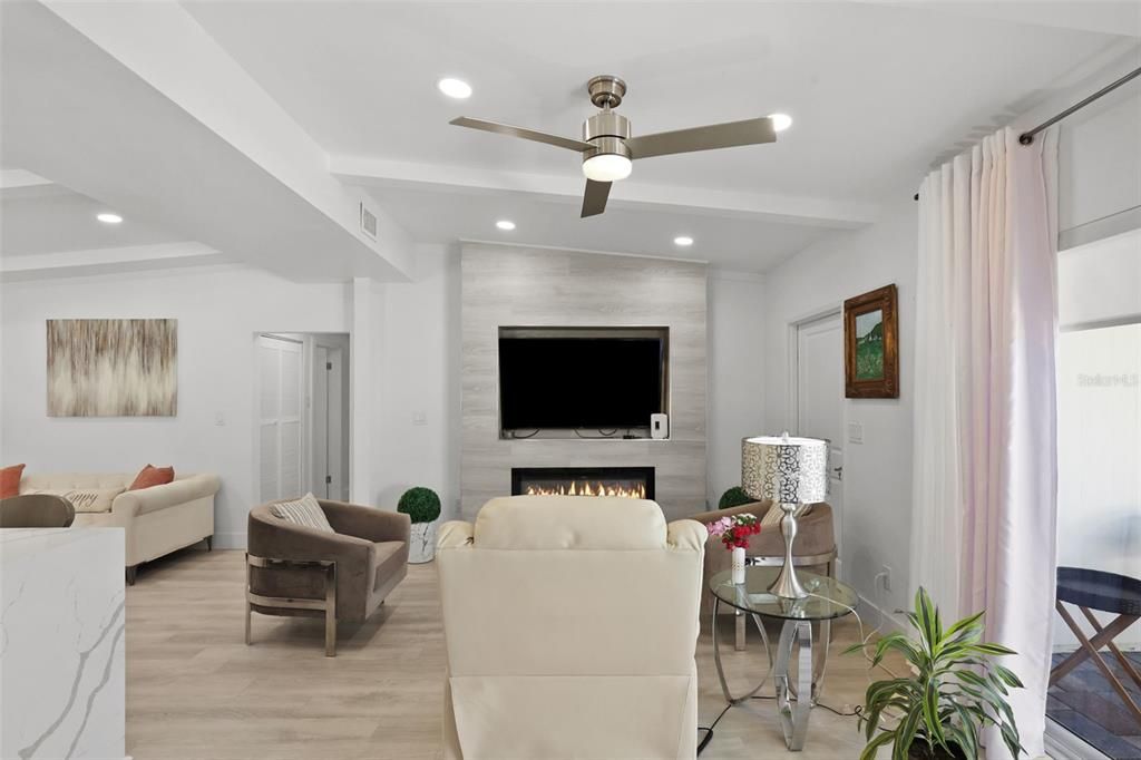 For Sale: $1,300,000 (4 beds, 3 baths, 1958 Square Feet)