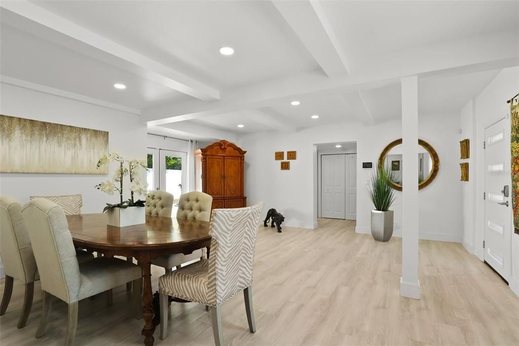 For Sale: $1,300,000 (4 beds, 3 baths, 1958 Square Feet)