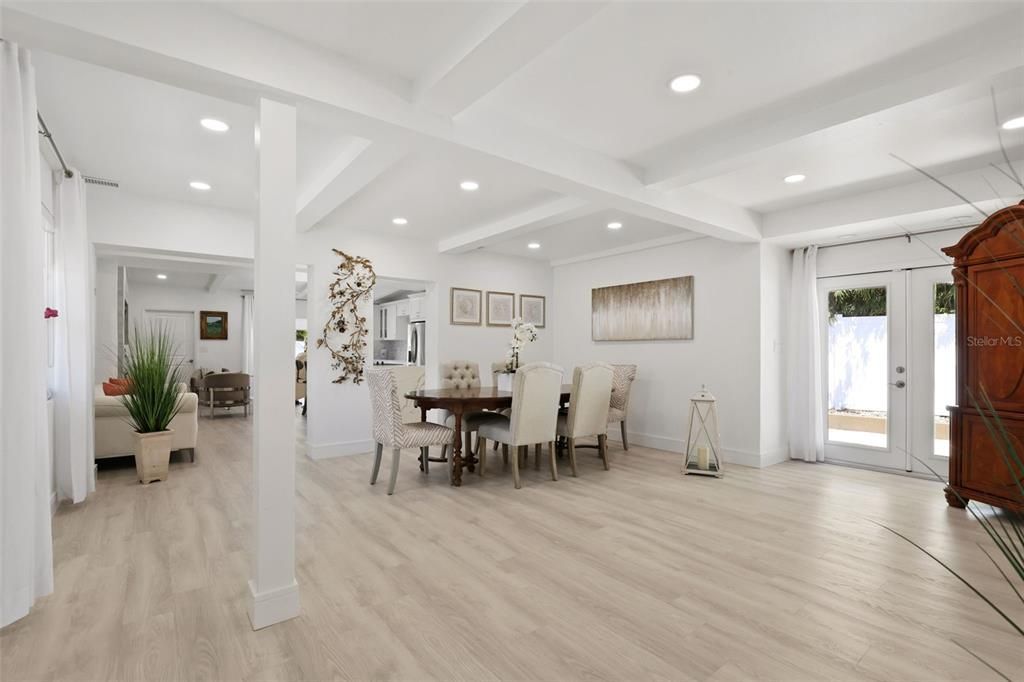 For Sale: $1,300,000 (4 beds, 3 baths, 1958 Square Feet)