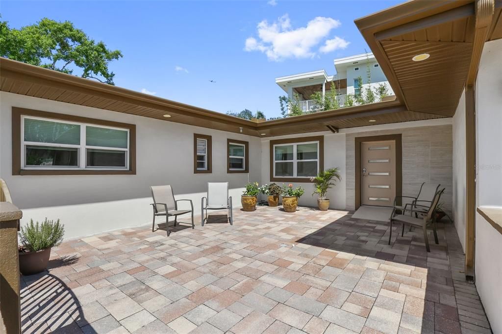 For Sale: $1,300,000 (4 beds, 3 baths, 1958 Square Feet)