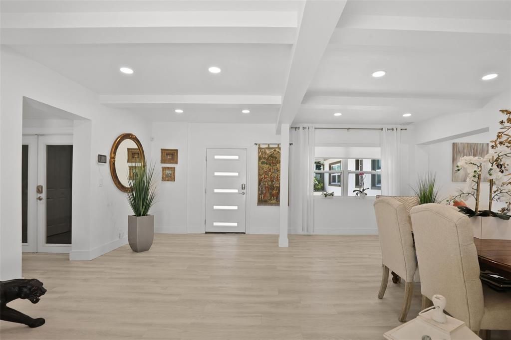For Sale: $1,300,000 (4 beds, 3 baths, 1958 Square Feet)