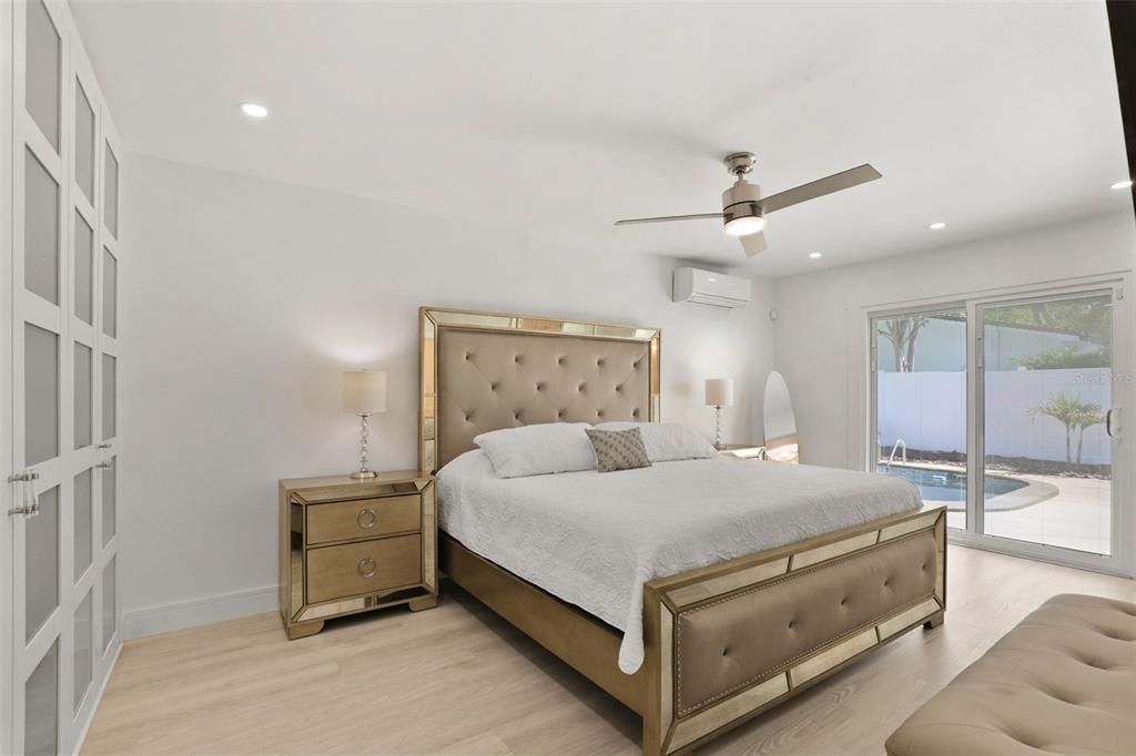 For Sale: $1,300,000 (4 beds, 3 baths, 1958 Square Feet)