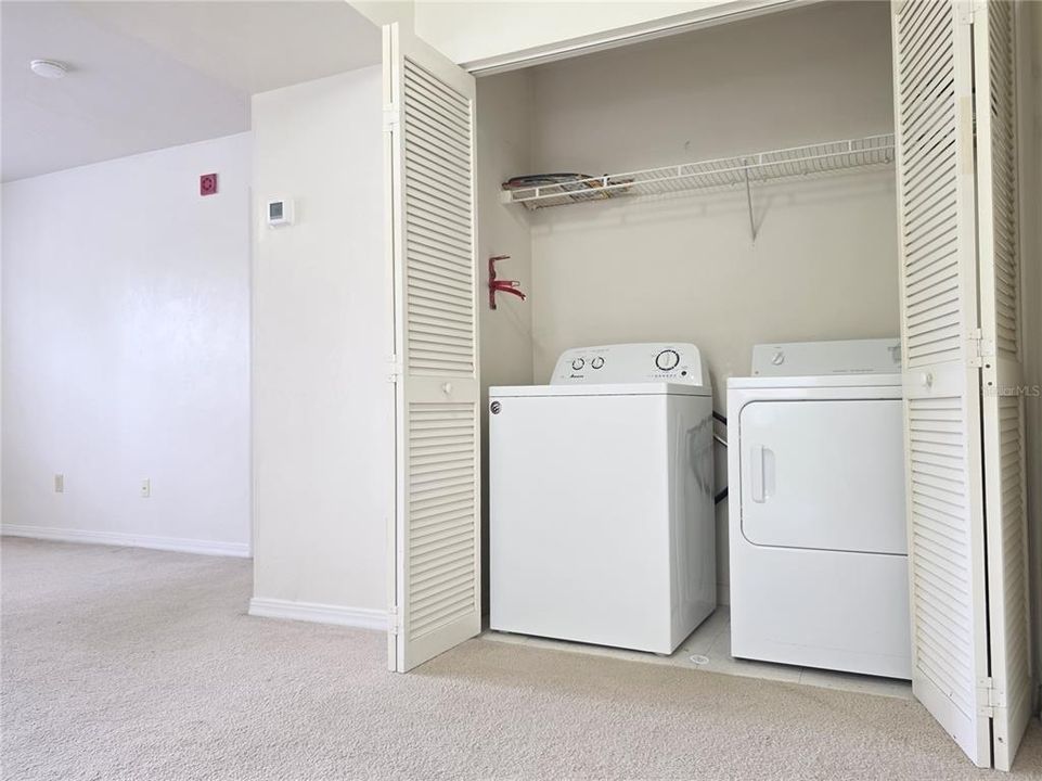 For Sale: $118,000 (1 beds, 1 baths, 635 Square Feet)
