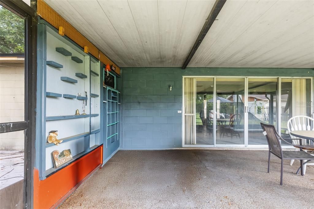 For Sale: $360,000 (3 beds, 2 baths, 1264 Square Feet)