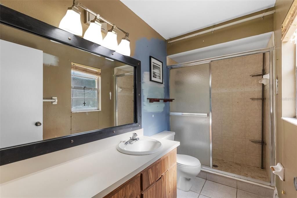 For Sale: $360,000 (3 beds, 2 baths, 1264 Square Feet)
