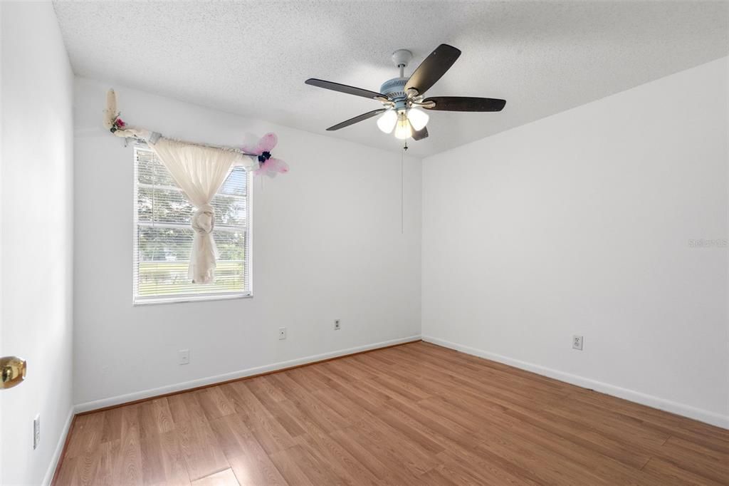 For Sale: $360,000 (3 beds, 2 baths, 1264 Square Feet)