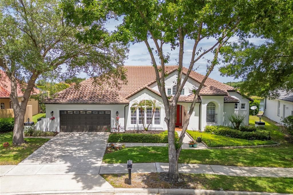 For Sale: $719,900 (4 beds, 3 baths, 2598 Square Feet)