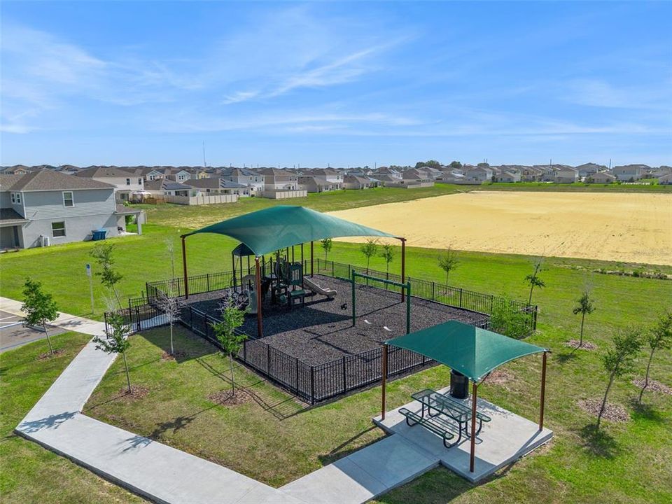 For Sale: $289,500 (3 beds, 2 baths, 1615 Square Feet)