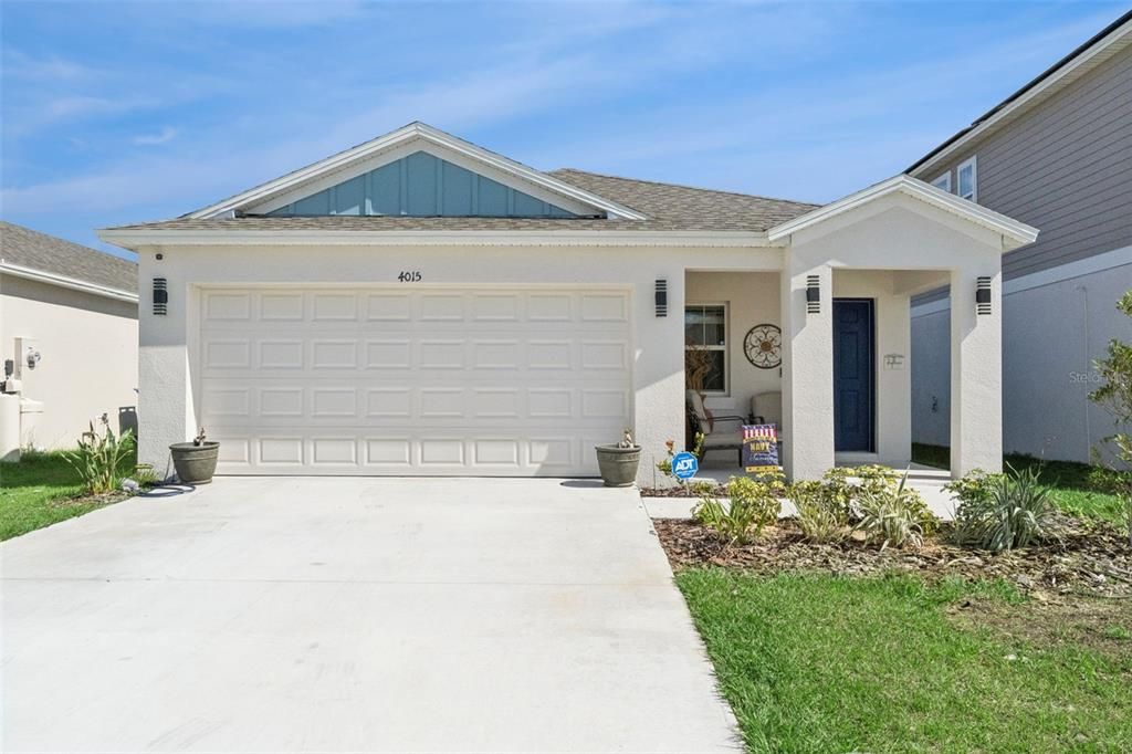 For Sale: $289,500 (3 beds, 2 baths, 1615 Square Feet)