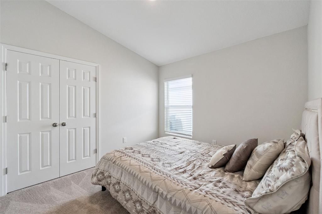 For Sale: $289,500 (3 beds, 2 baths, 1615 Square Feet)