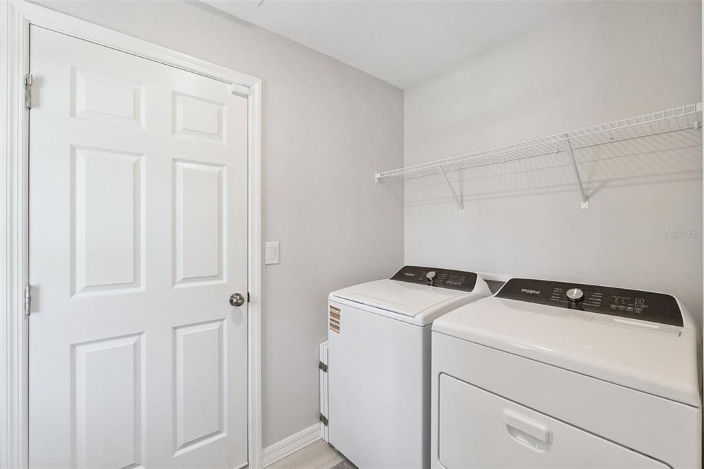 For Sale: $289,500 (3 beds, 2 baths, 1615 Square Feet)