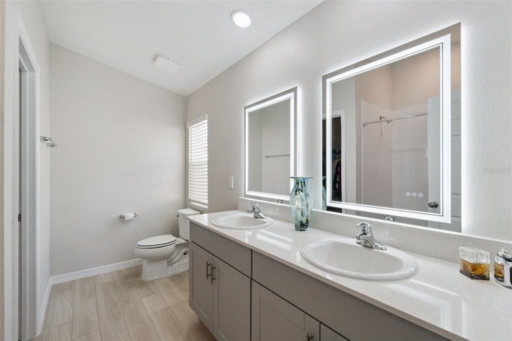 For Sale: $289,500 (3 beds, 2 baths, 1615 Square Feet)
