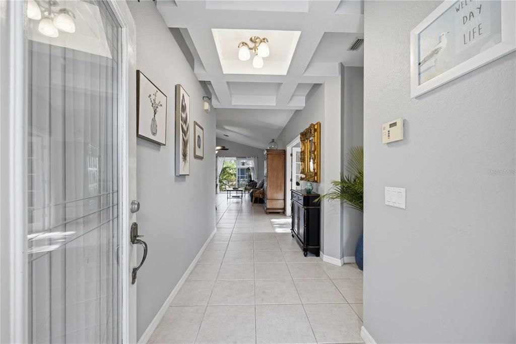 Activo con contrato: $419,000 (3 camas, 2 baños, 1660 Pies cuadrados)