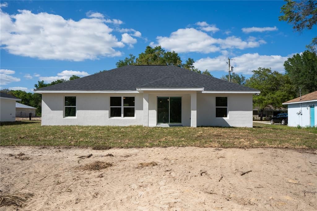 Active With Contract: $279,000 (4 beds, 2 baths, 1571 Square Feet)