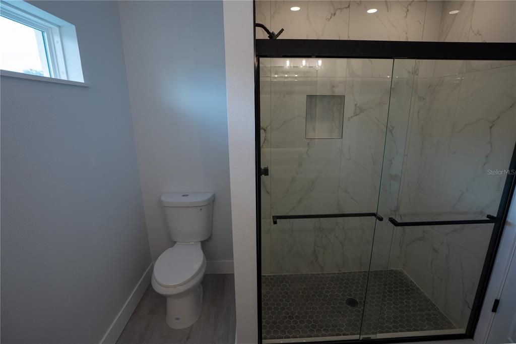 Active With Contract: $279,000 (4 beds, 2 baths, 1571 Square Feet)