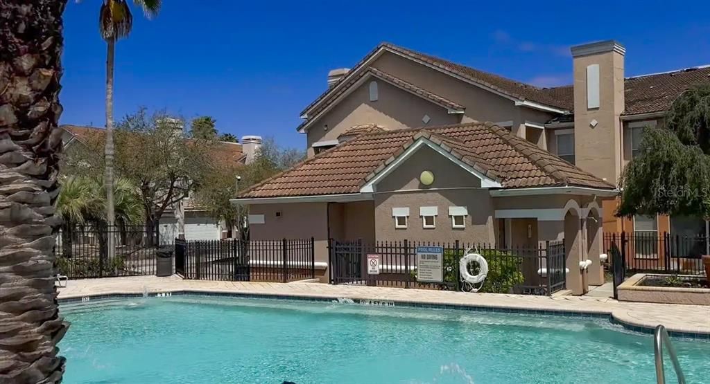 For Sale: $187,000 (2 beds, 2 baths, 1368 Square Feet)