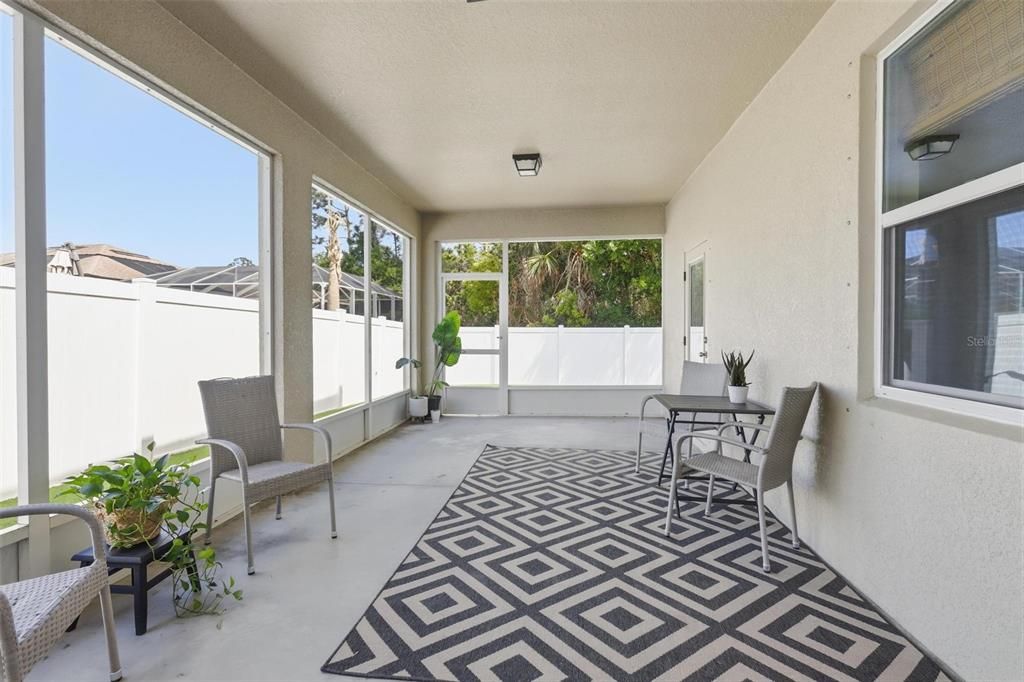 Active With Contract: $405,000 (4 beds, 2 baths, 2261 Square Feet)