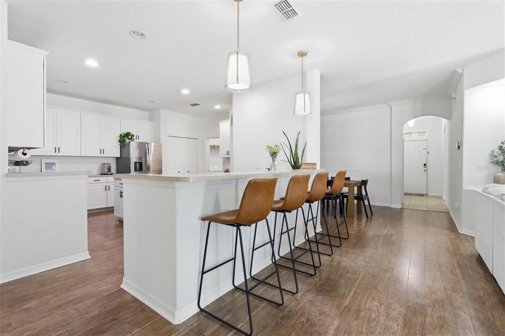 Active With Contract: $405,000 (4 beds, 2 baths, 2261 Square Feet)