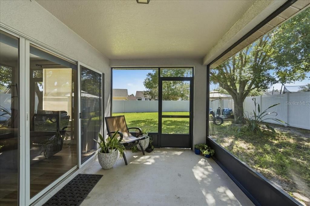 Active With Contract: $350,000 (3 beds, 2 baths, 1710 Square Feet)