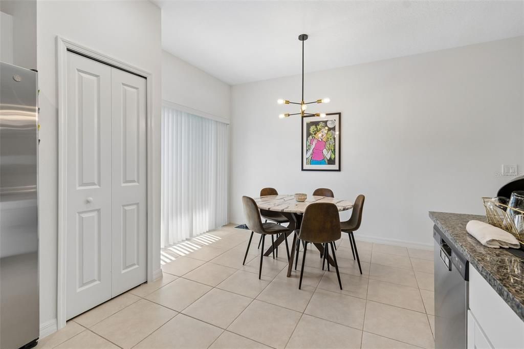En Venta: $322,900 (3 camas, 2 baños, 1634 Pies cuadrados)