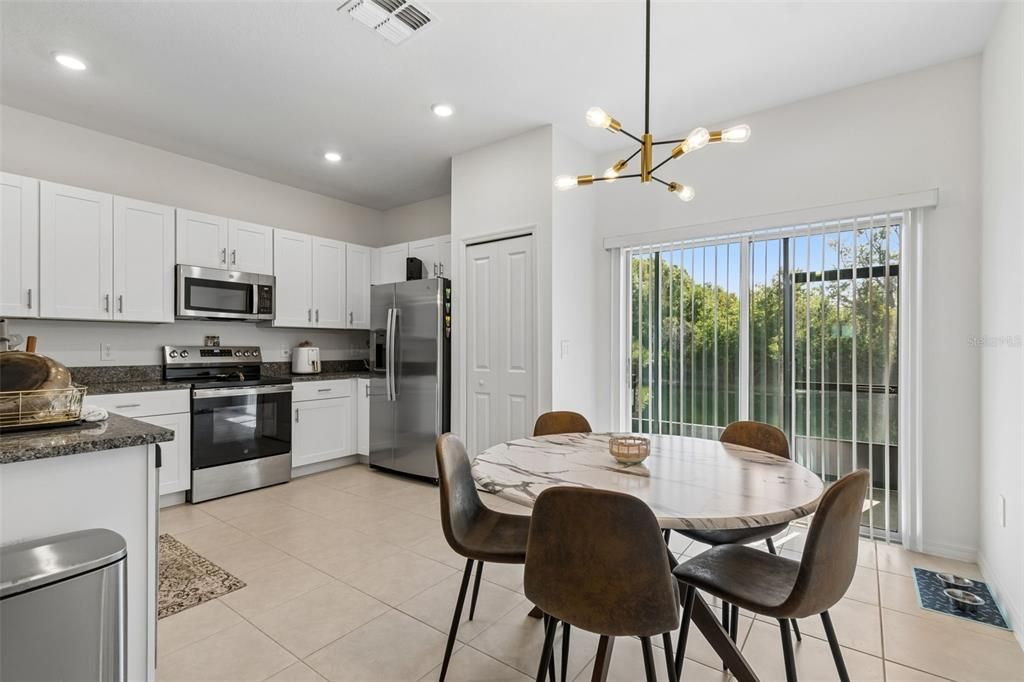 En Venta: $322,900 (3 camas, 2 baños, 1634 Pies cuadrados)