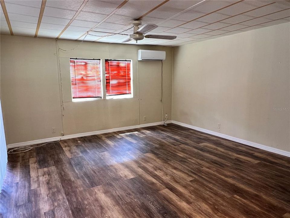 For Rent: $1,450 (2 beds, 2 baths, 864 Square Feet)