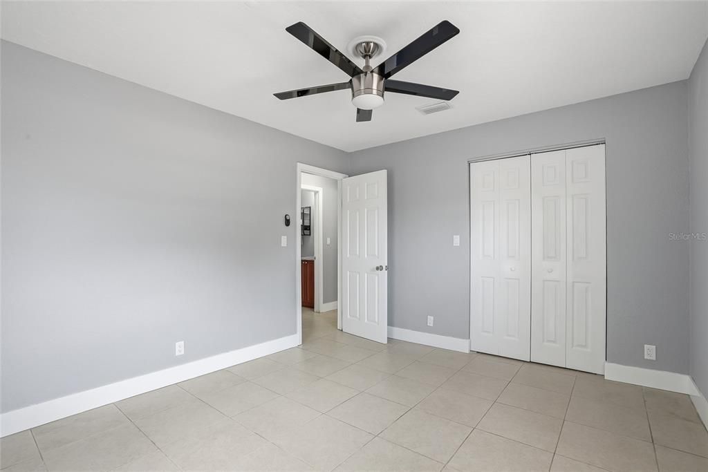 Active With Contract: $310,000 (3 beds, 1 baths, 900 Square Feet)