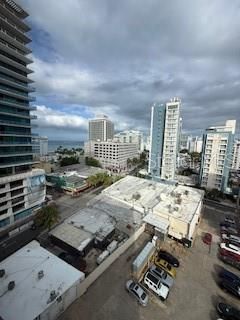 For Sale: $395,000 (1 beds, 1 baths, 525 Square Feet)