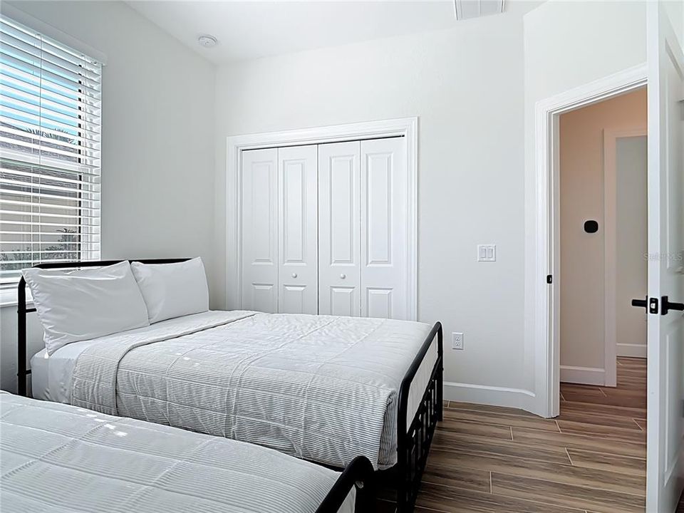 For Rent: $2,950 (3 beds, 2 baths, 1602 Square Feet)