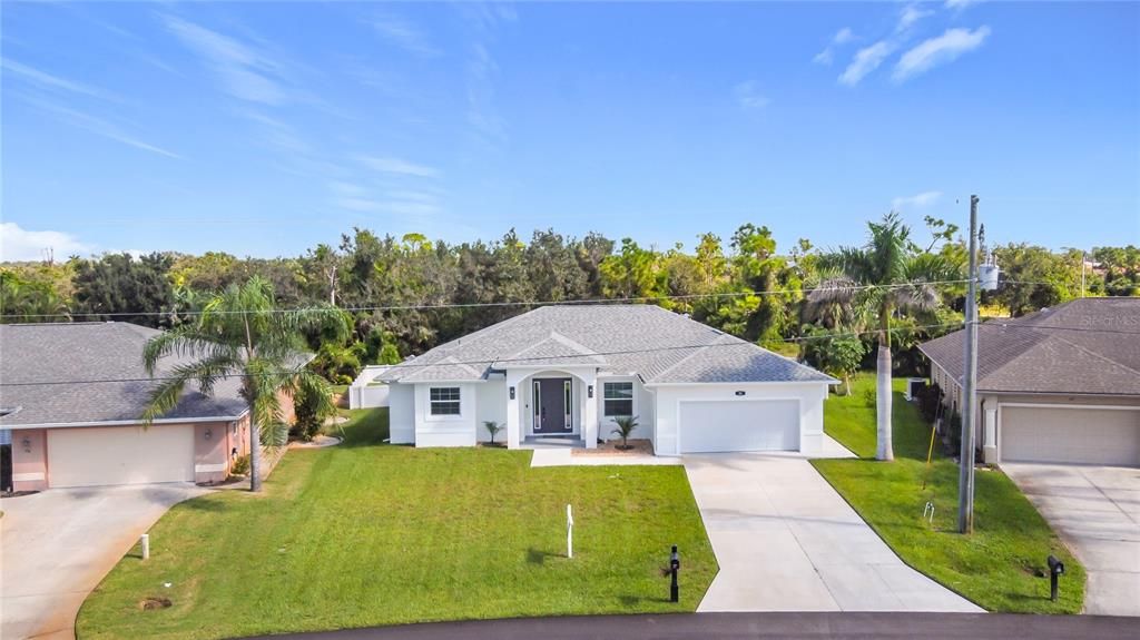For Rent: $2,950 (3 beds, 2 baths, 1602 Square Feet)