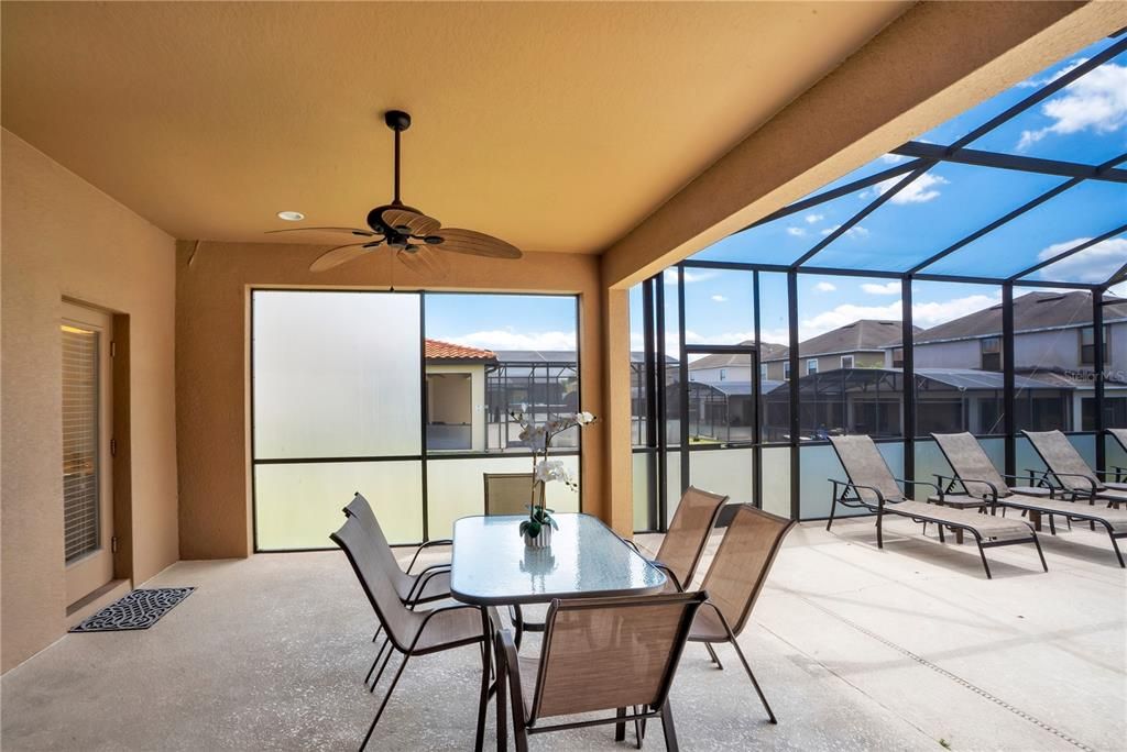 Activo con contrato: $475,000 (5 camas, 4 baños, 2333 Pies cuadrados)