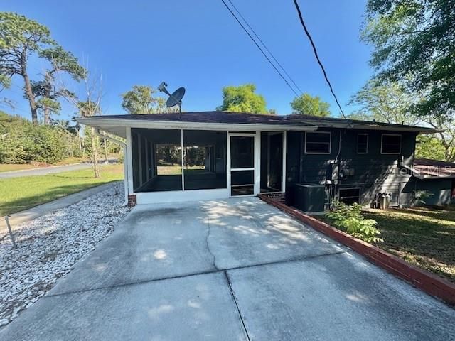 Active With Contract: $396,000 (3 beds, 3 baths, 2918 Square Feet)