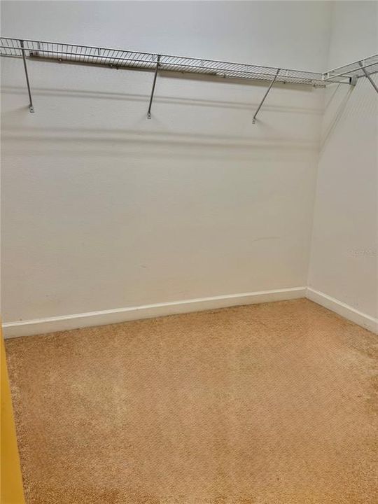 На продажу: $439,900 (3 спален, 2 ванн, 2115 Квадратных фут)