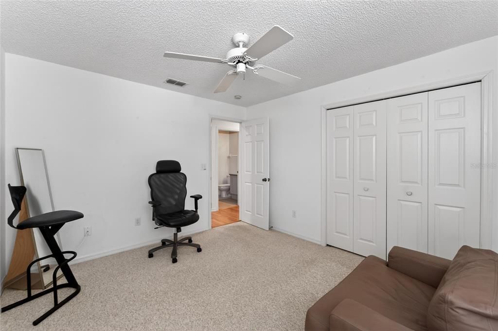 For Sale: $329,900 (3 beds, 2 baths, 1792 Square Feet)