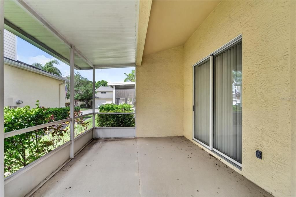 For Sale: $329,900 (3 beds, 2 baths, 1792 Square Feet)