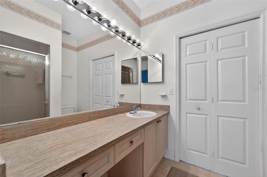 For Sale: $329,900 (3 beds, 2 baths, 1792 Square Feet)