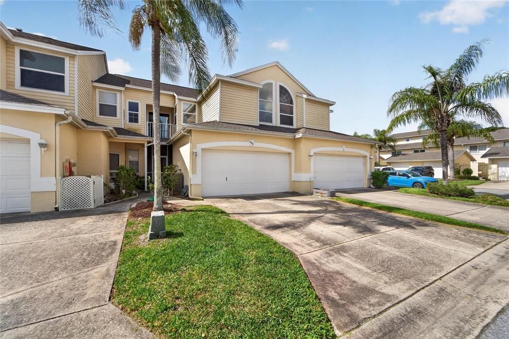 For Sale: $329,900 (3 beds, 2 baths, 1792 Square Feet)