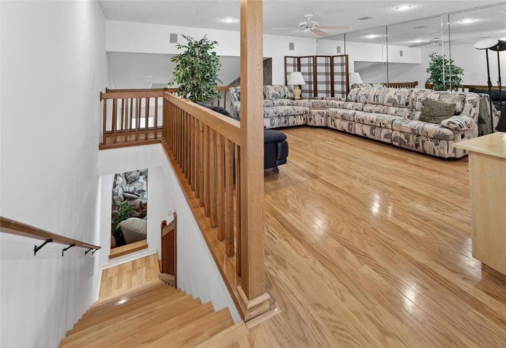 For Sale: $329,900 (3 beds, 2 baths, 1792 Square Feet)