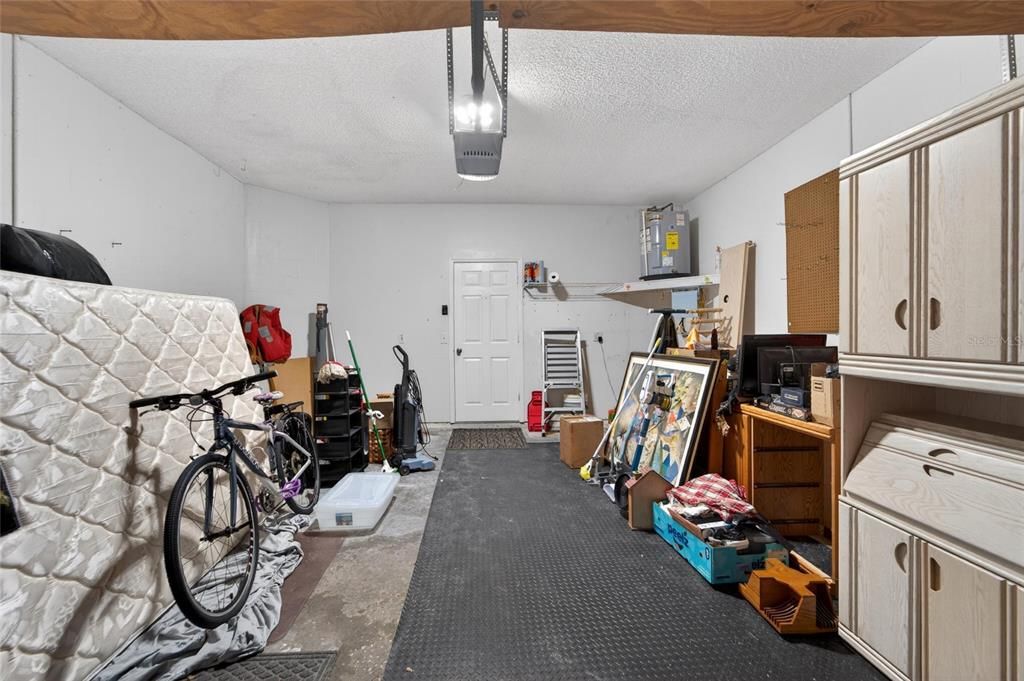For Sale: $329,900 (3 beds, 2 baths, 1792 Square Feet)