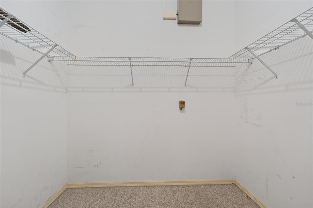 For Sale: $329,900 (3 beds, 2 baths, 1792 Square Feet)