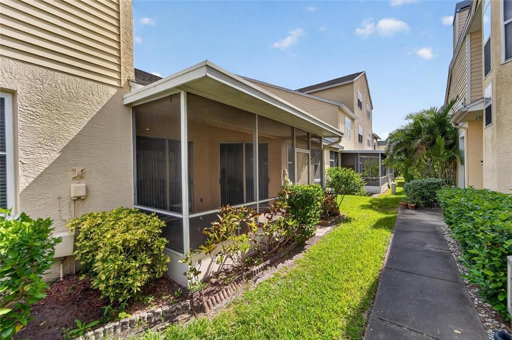 For Sale: $329,900 (3 beds, 2 baths, 1792 Square Feet)