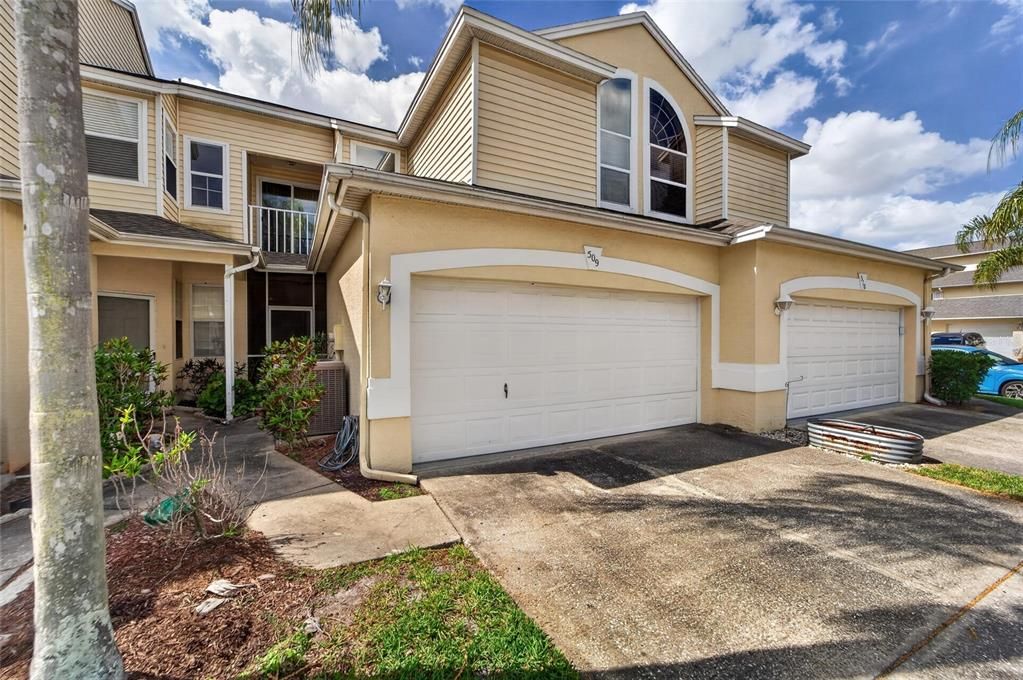 For Sale: $329,900 (3 beds, 2 baths, 1792 Square Feet)