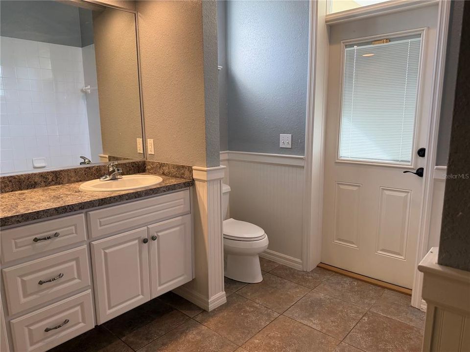 Active With Contract: $475,000 (4 beds, 2 baths, 2523 Square Feet)