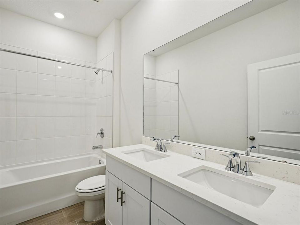 Active With Contract: $412,920 (4 beds, 2 baths, 1840 Square Feet)