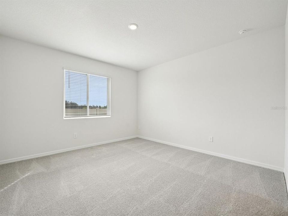 Active With Contract: $412,920 (4 beds, 2 baths, 1840 Square Feet)
